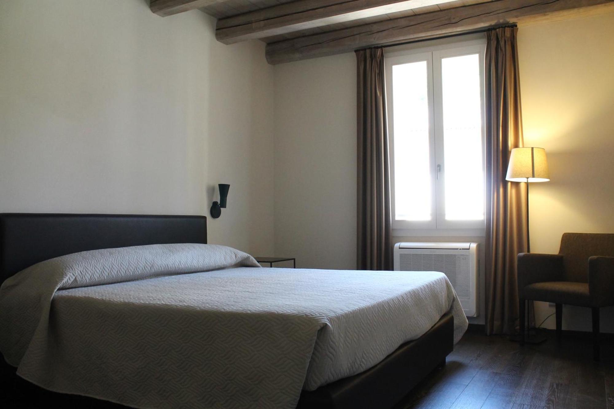 Palazzo De' Rossi Hotel Sasso Marconi Extérieur photo
