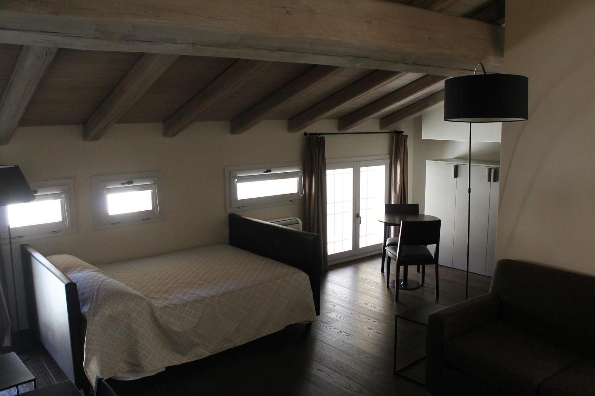 Palazzo De' Rossi Hotel Sasso Marconi Extérieur photo